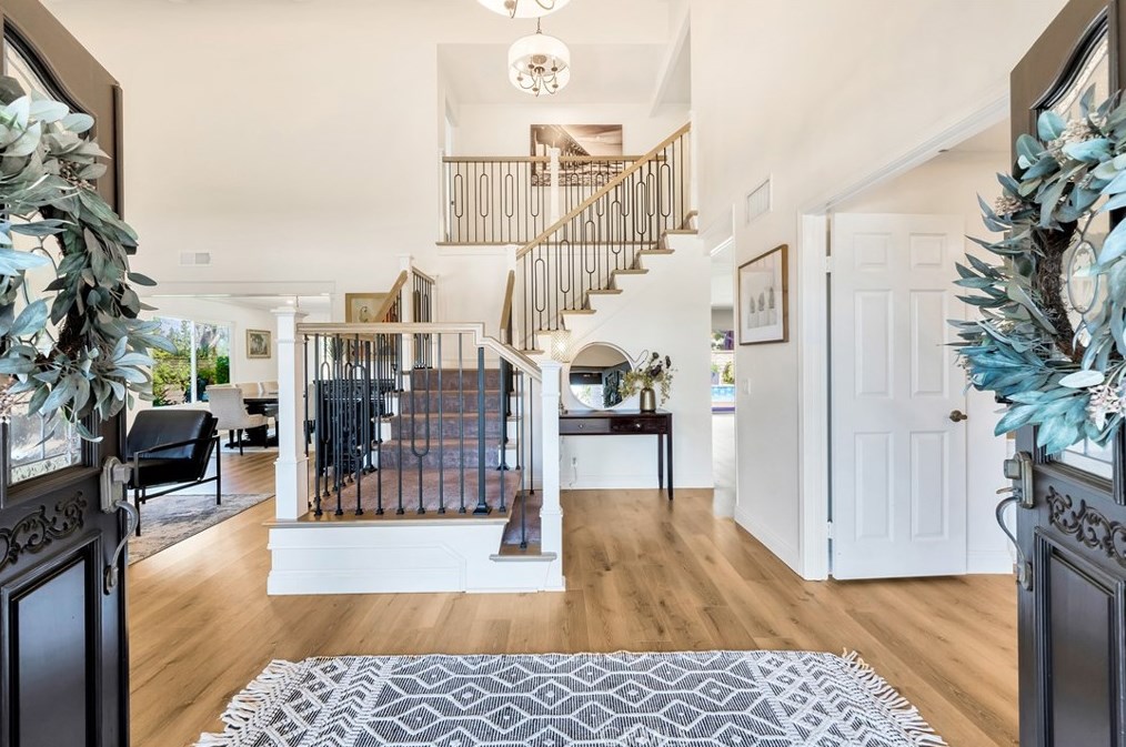 750 Goldfinch Way, Anaheim CA  92807-4420 exterior