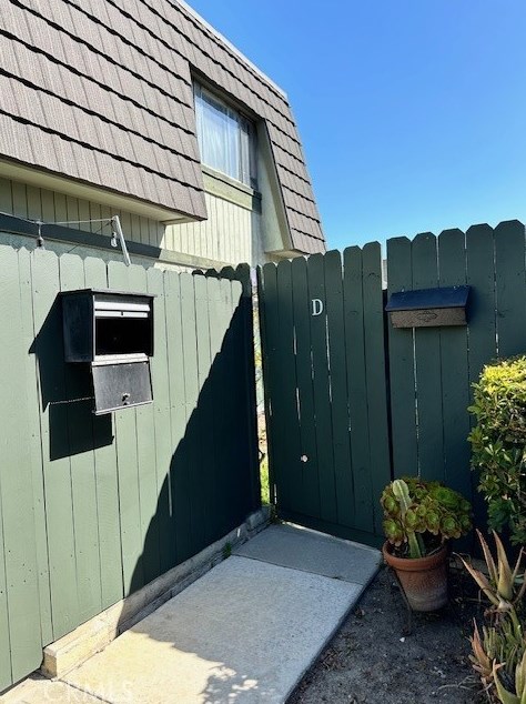 1618 Iowa St #d, Costa Mesa, CA 92626