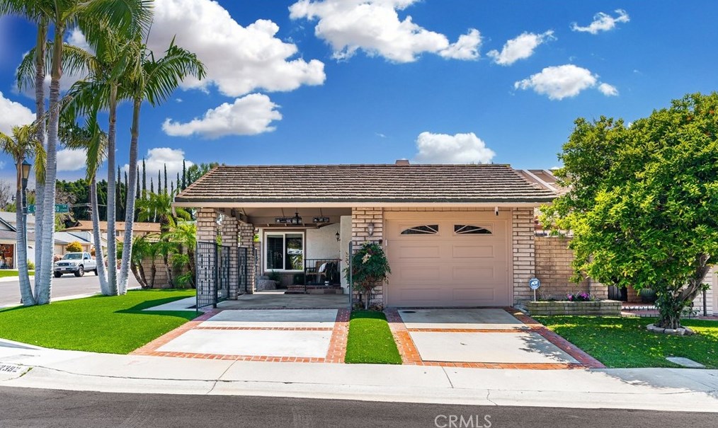 2392 Carrotwood Dr, Brea, CA 92821-4617