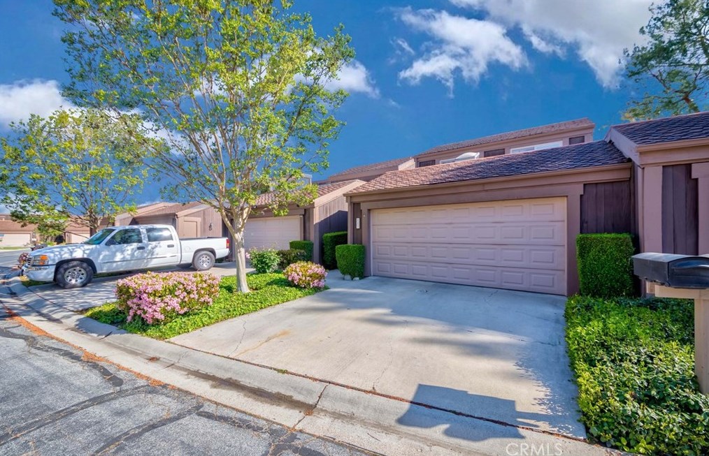 443 Pinehurst Ct, Fullerton, CA 92835