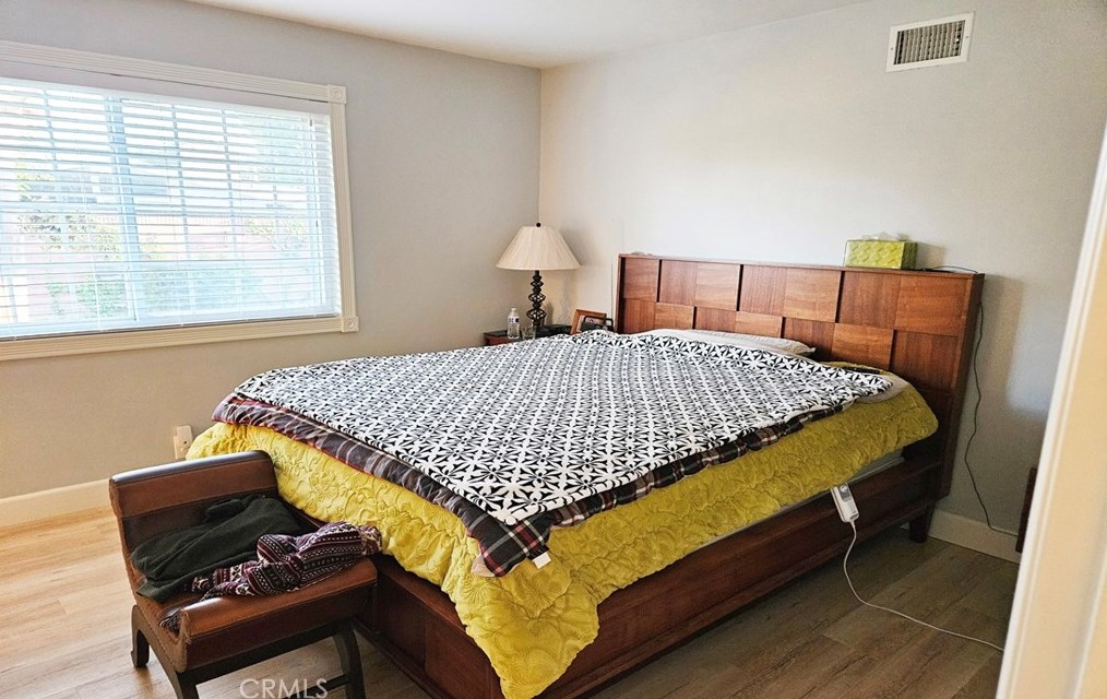 1924 Chateau Ave, Anaheim CA 92804-4411 exterior