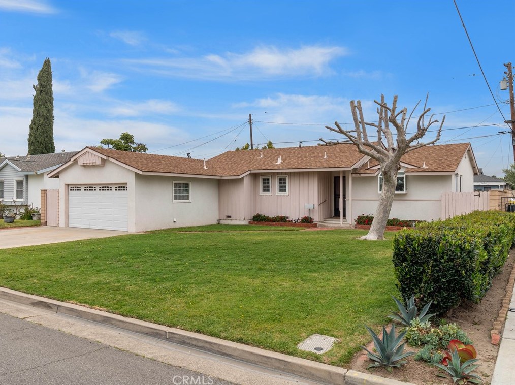 11871 Candy Ln, Garden Grove, CA 92840