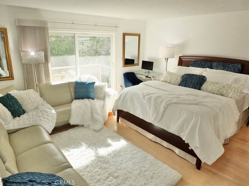 5585 E Pacific Coast Hwy #360, Long Beach, CA 90804
