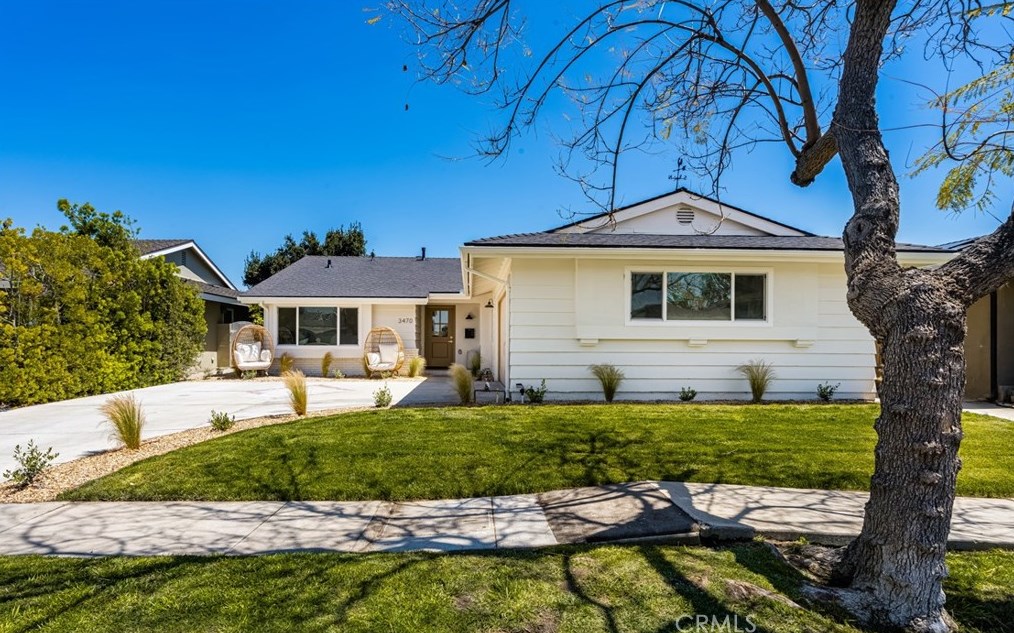 3470 Armourdale Ave, Long Beach, CA 90808-3131