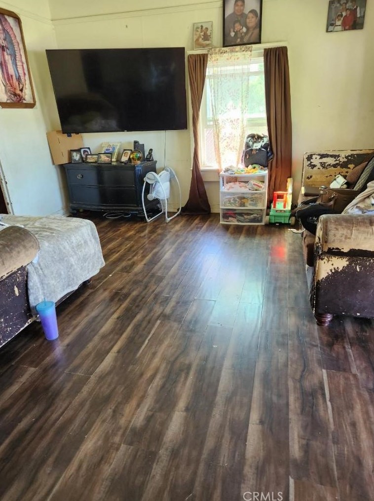 2344 11th St, Riverside, CA 92507-5133