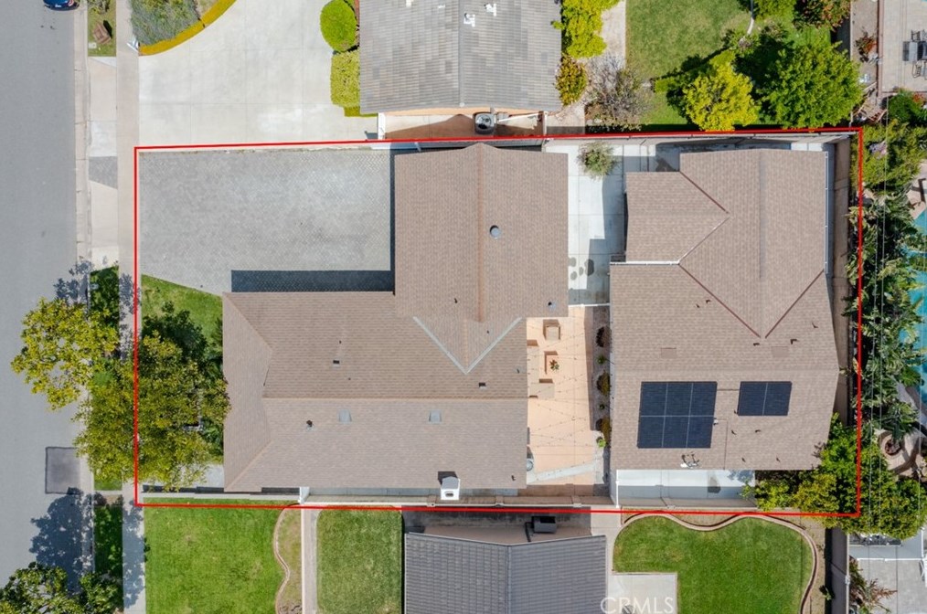 16396 Sandalwood St, Santa Ana CA  92708-1941 exterior