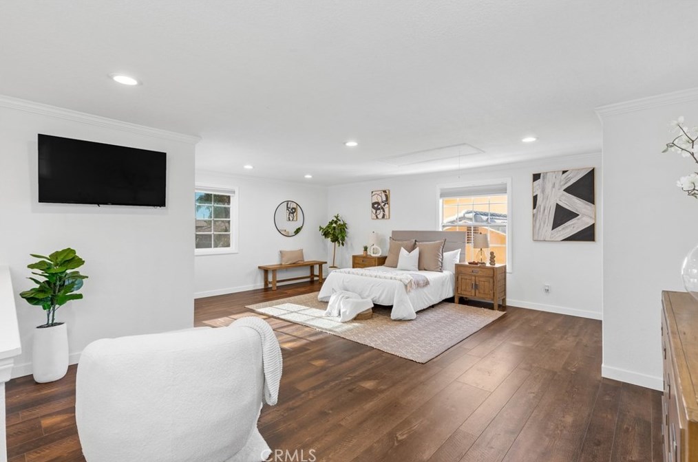 16396 Sandalwood St, Santa Ana CA  92708-1941 exterior