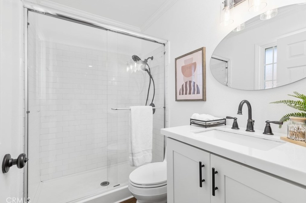 16396 Sandalwood St, Santa Ana CA  92708-1941 exterior