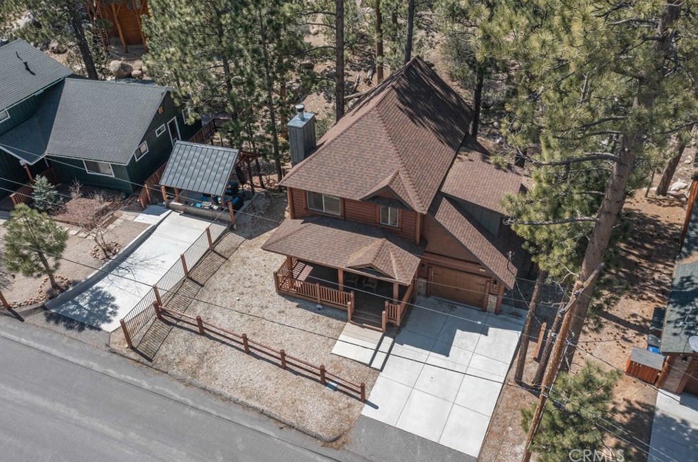 435 Ashwood Dr, Big Bear City CA  92314-8860 exterior