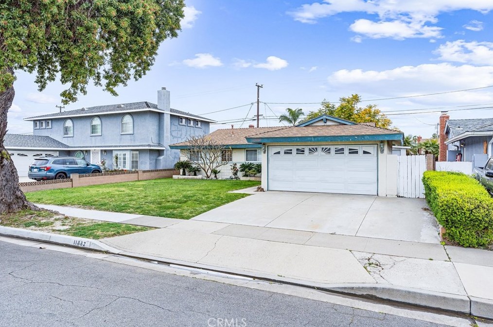11882 Emerald St, Garden Grove, CA 92845