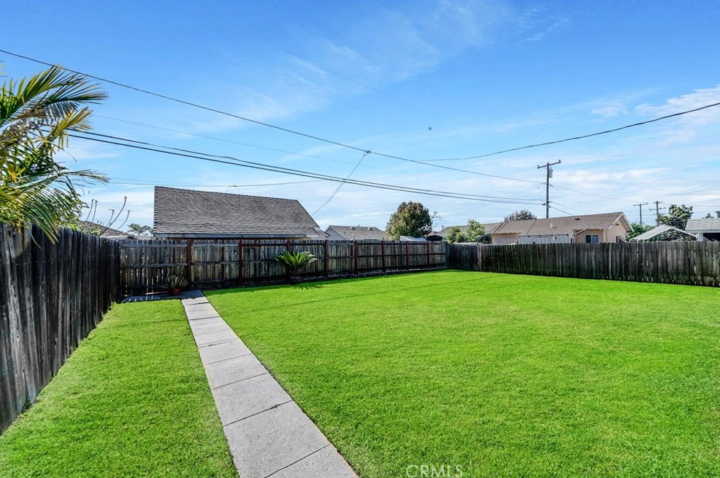 6218 Eglise Ave, Pico Rivera CA  90660-3334 exterior