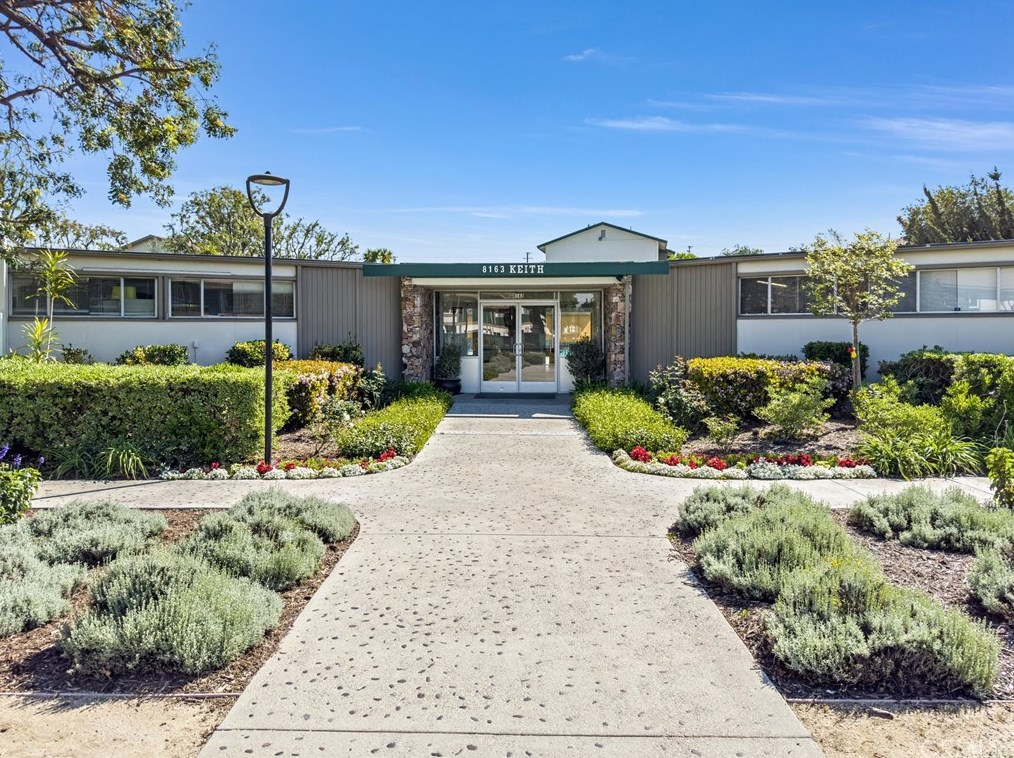 8126 Firth Grn, Buena Park CA  90621-1315 exterior