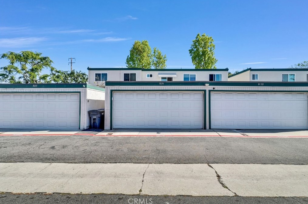8126 Firth Grn, Buena Park CA  90621-1315 exterior