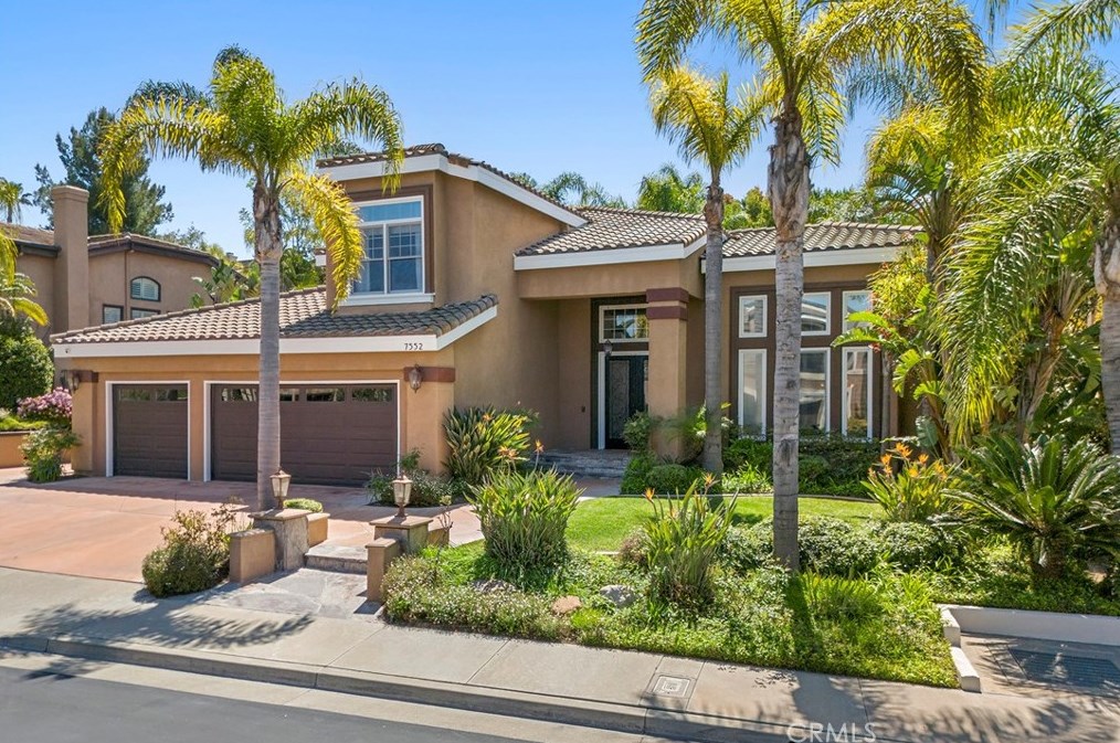 7552 E Bridgewood Dr, Anaheim, CA 92808