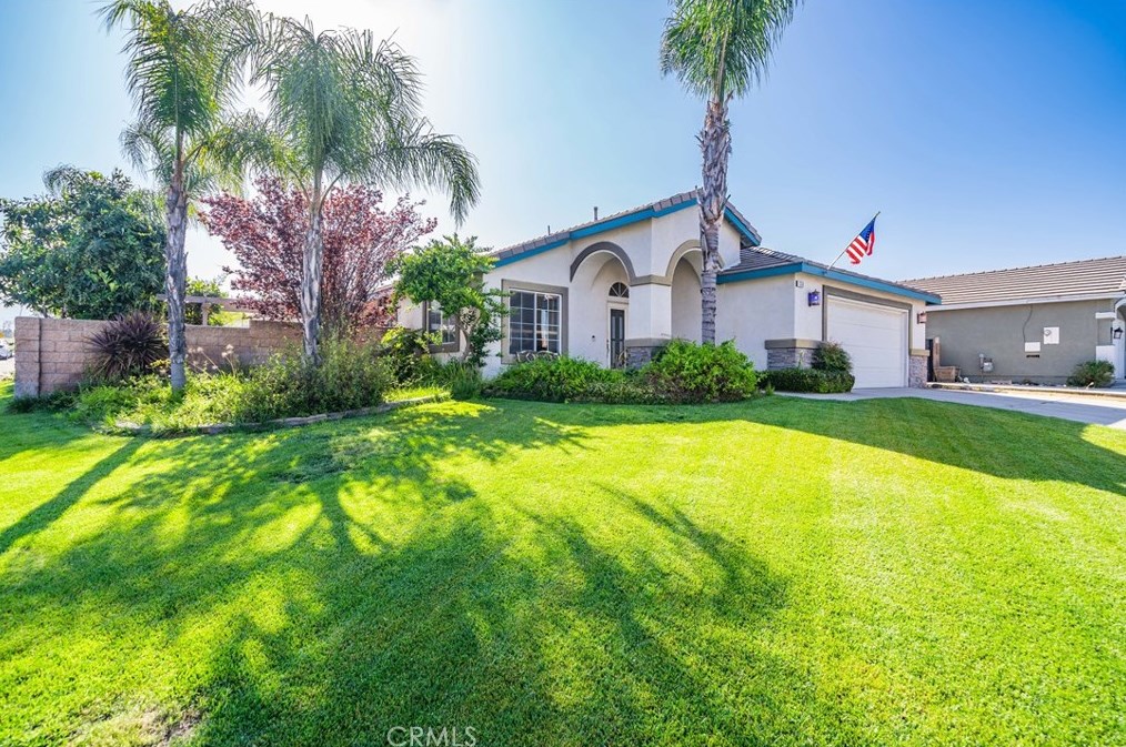 1350 Plumwood Ln, Mountain Home Village, CA 92359