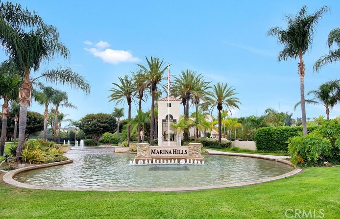 180 Chandon, Laguna Beach CA  92677-5735 exterior