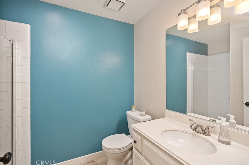 180 Chandon, Laguna Beach CA  92677-5735 exterior