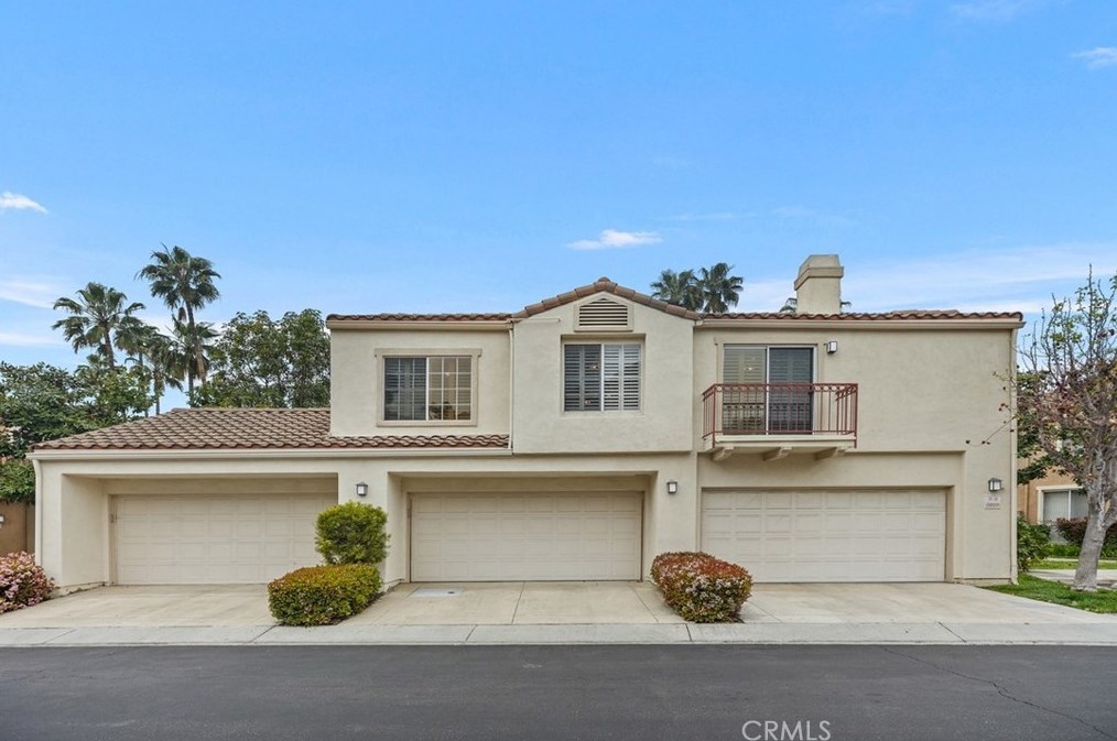 180 Chandon, Laguna Beach, CA 92677-5735