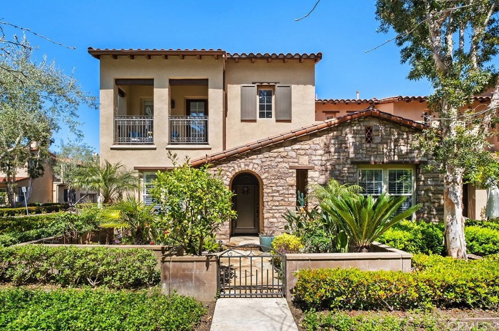 26 San Sovino, Newport Beach, CA 92657-1313