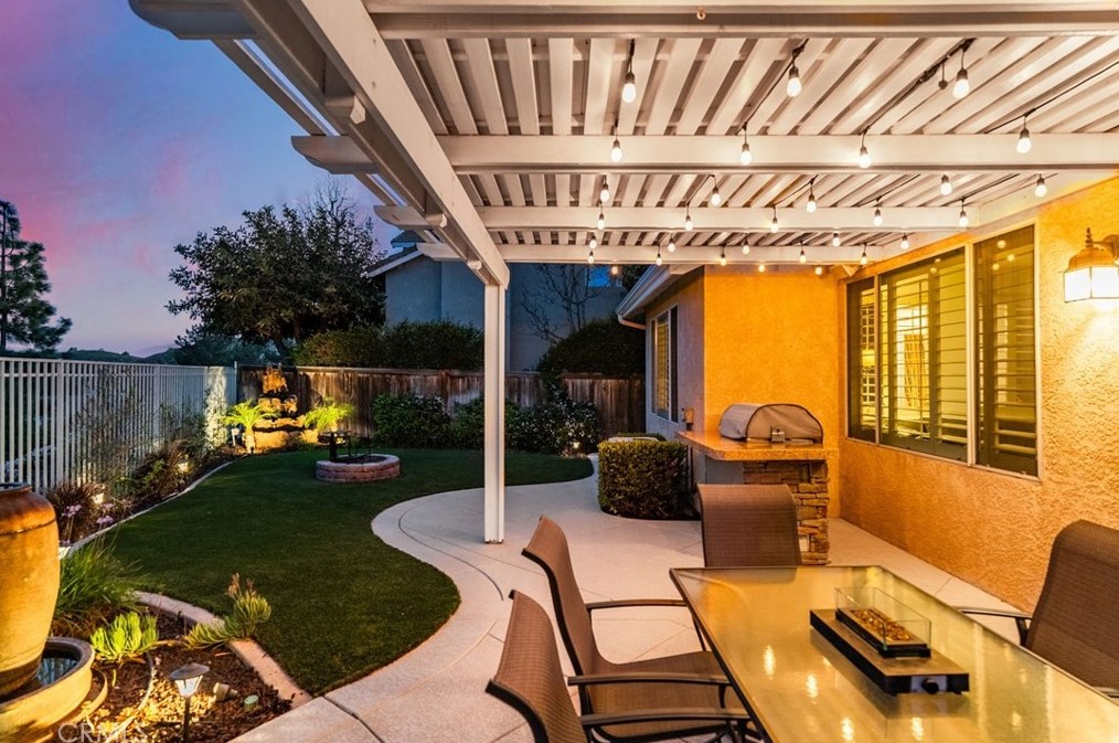 5912 Bluebonnet Ct, Orange CA  92869-6009 exterior