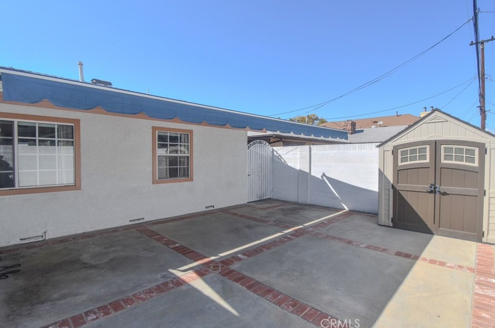 238 Agate St, Anaheim CA  92804-2504 exterior