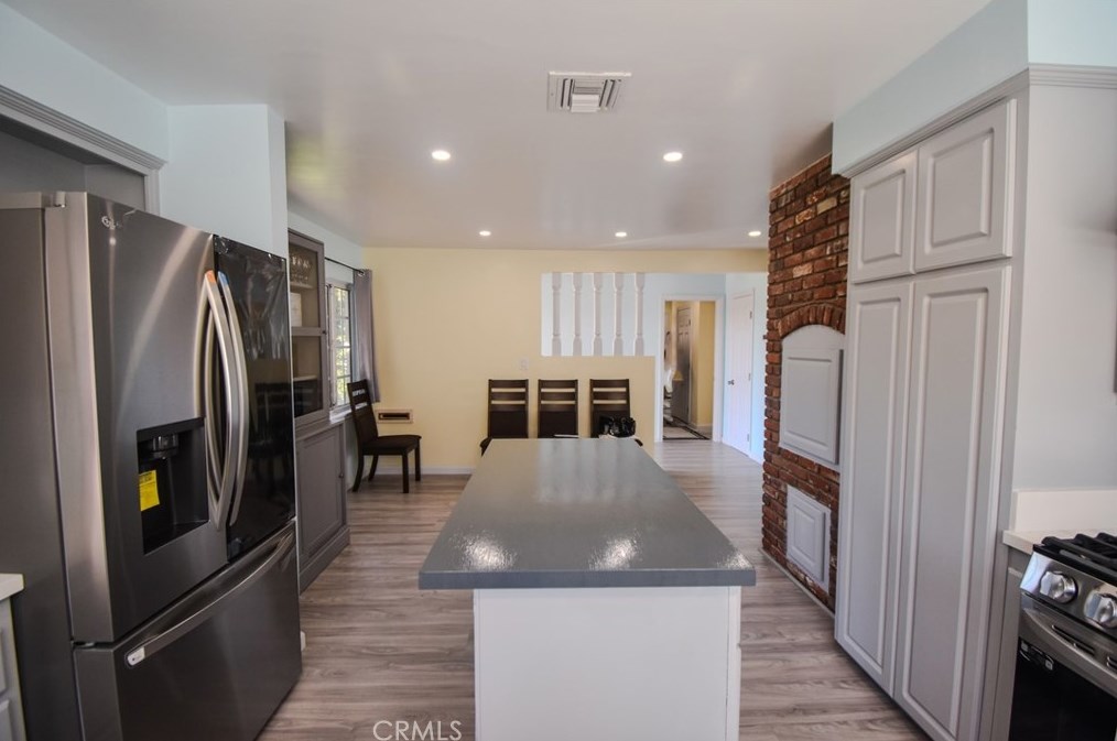 238 Agate St, Anaheim CA  92804-2504 exterior