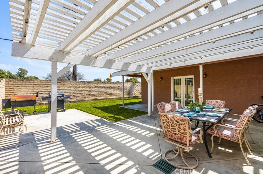 7400 Woodsboro Ave, Anaheim CA  92807-2428 exterior