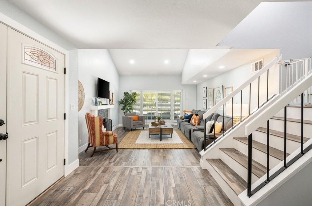 7400 E Woodsboro Ave, Anaheim, CA 92807