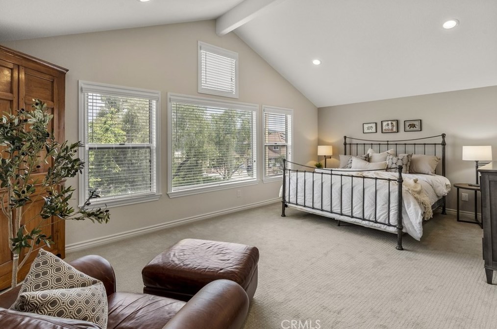 500 Laureltree Dr, Anaheim CA  92808-1626 exterior