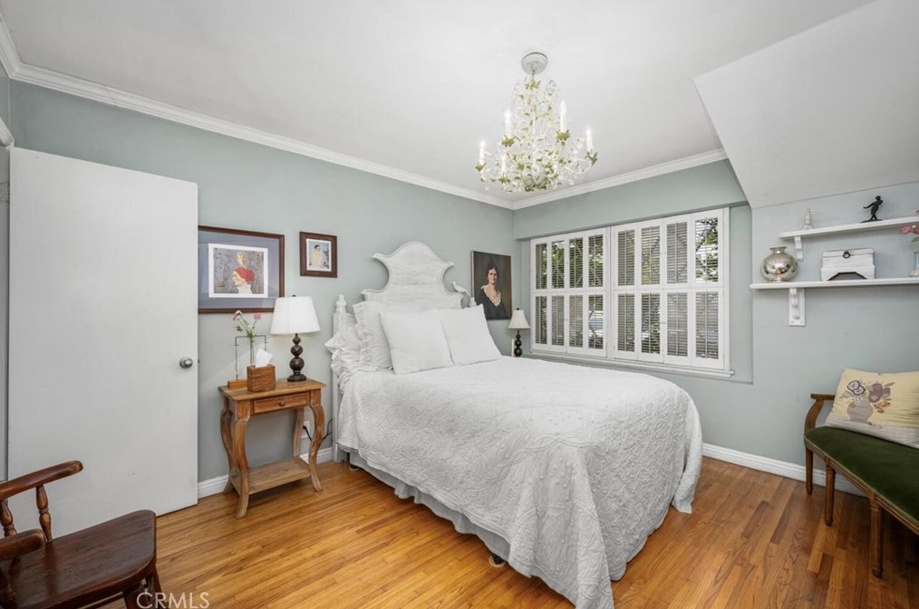 11614 Regent St, Los Angeles CA  90066-3322 exterior