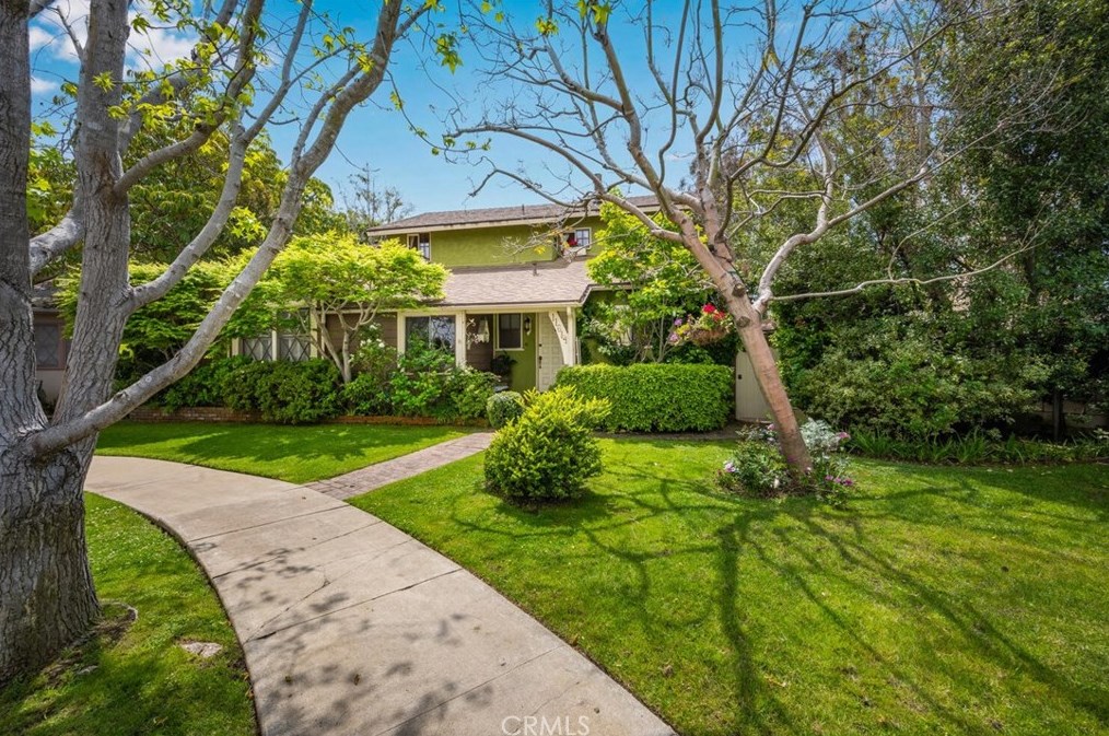 11614 Regent St, Los Angeles CA  90066-3322 exterior
