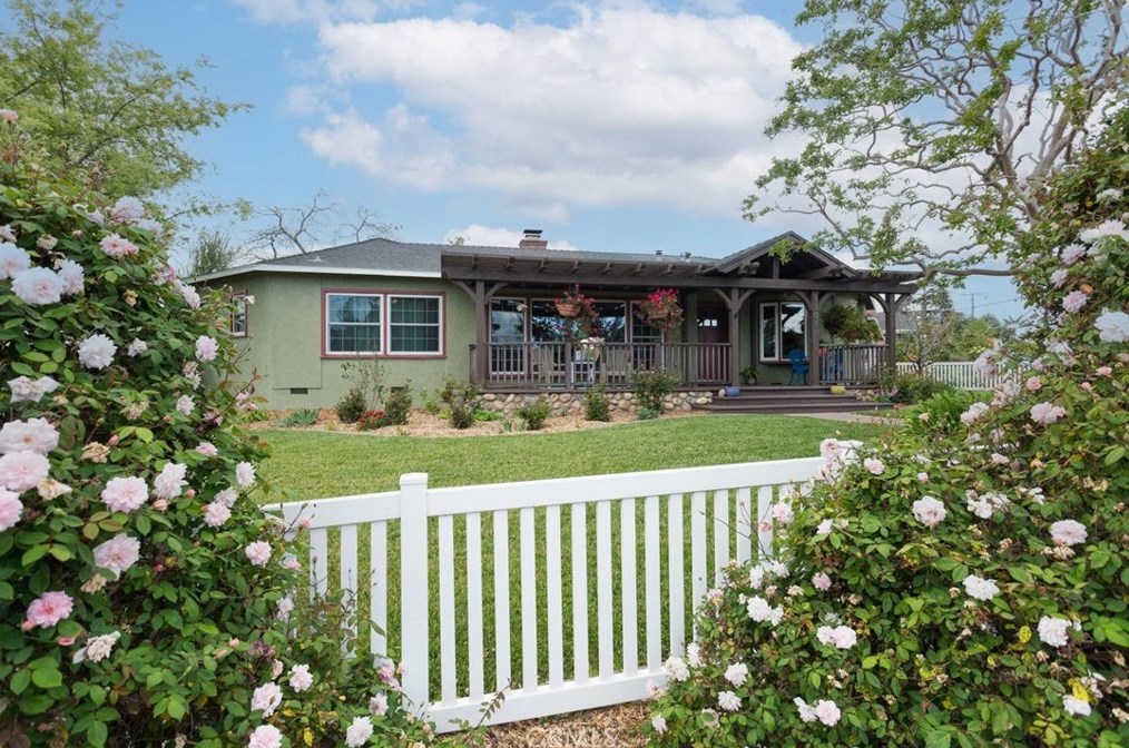 1101 Fern Dr, Fullerton CA 92833-2361 exterior