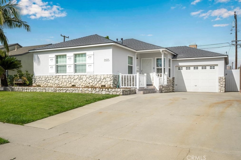 5623 Whitewood Ave, Lakewood, CA 90712-1825