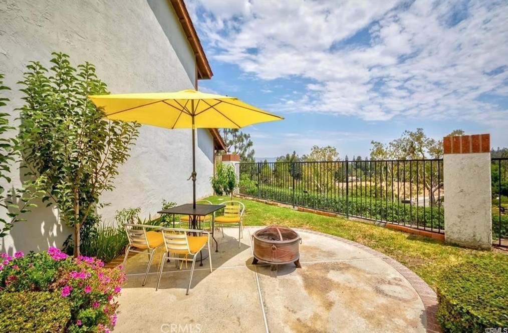 5973 Calle Principia, Anaheim CA  92807-4711 exterior