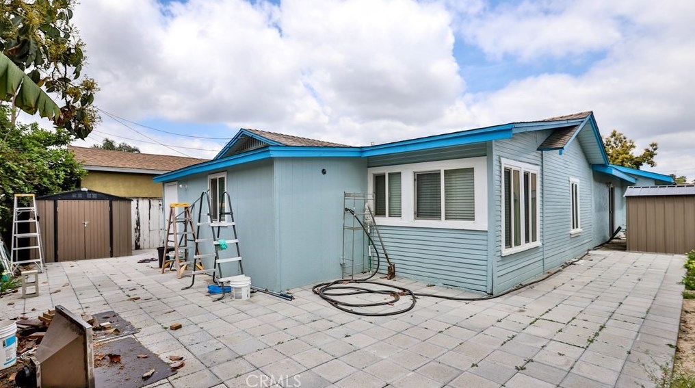 10122 Larson Ave, Garden Grove CA  92843-1037 exterior