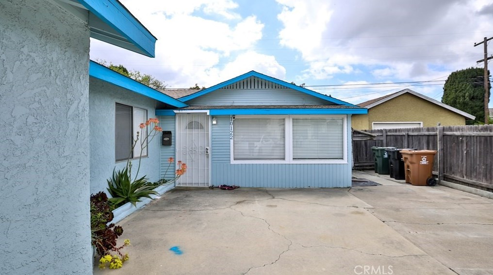 10122 Larson Ave, Garden Grove CA  92843-1037 exterior