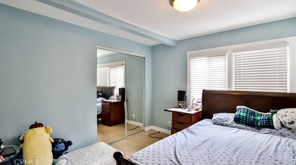 10122 Larson Ave, Garden Grove CA  92843-1037 exterior