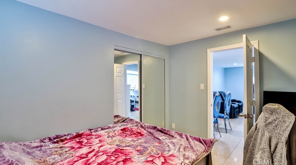 10122 Larson Ave, Garden Grove CA  92843-1037 exterior