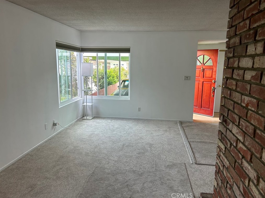 14915 Grevillea Ave, Lawndale CA  90260-1460 exterior