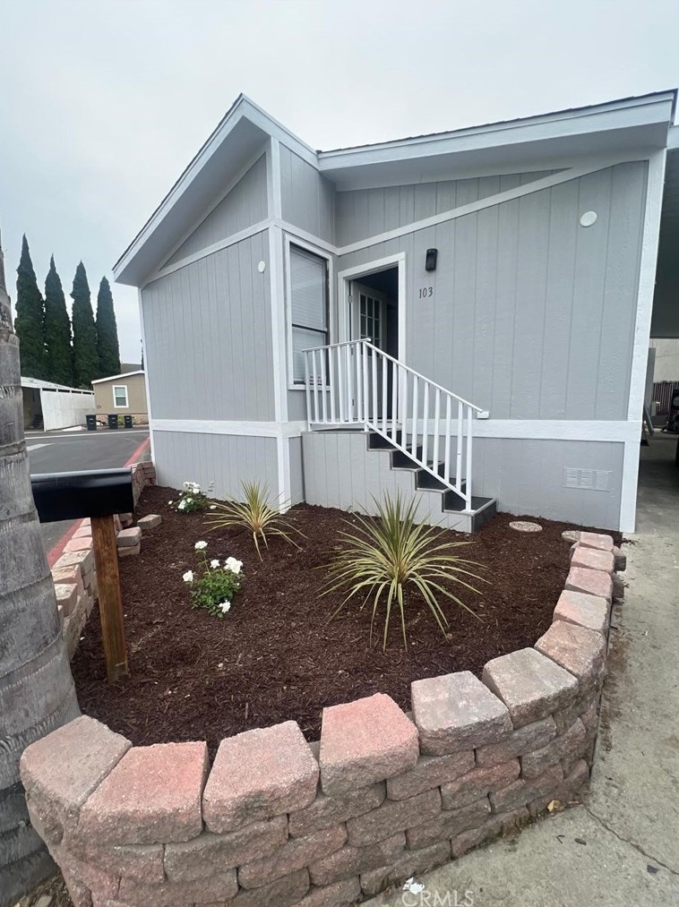 103 Coronado Ln, Tustin, CA 92780-7413