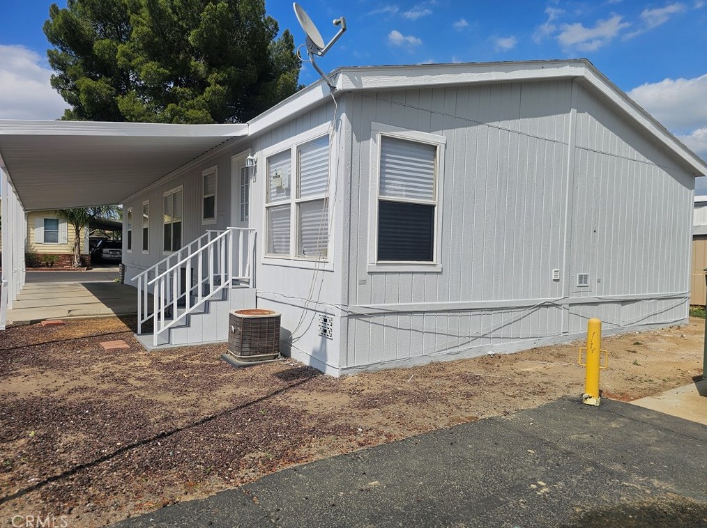 350 San Jacinto Ave #180, Perris, CA 92571
