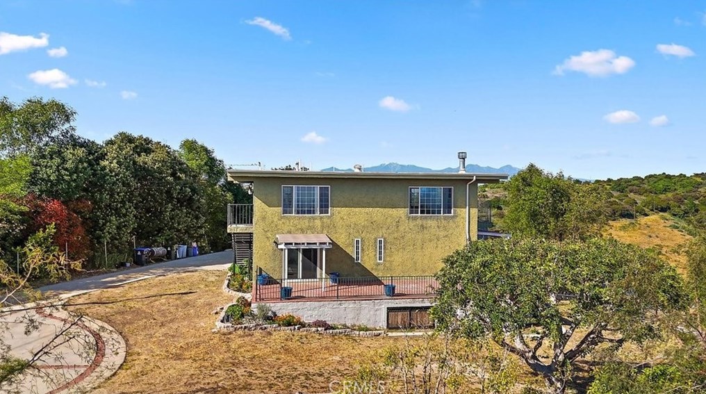 1915 Kanola Rd, La Habra CA  90631-8220 exterior