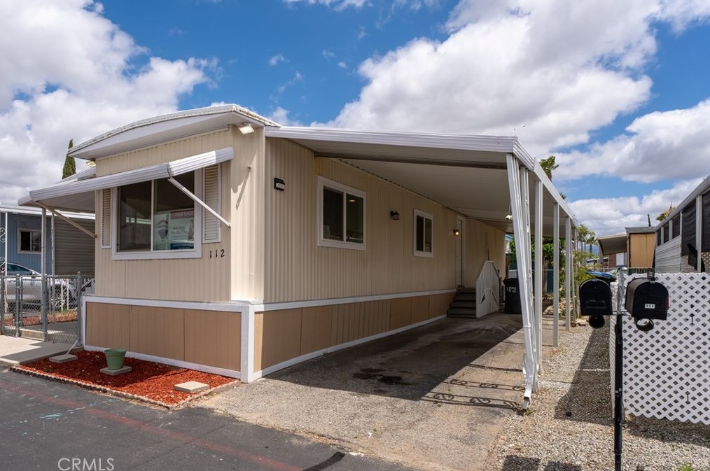 1455 S State St #112, Hemet, CA 92543