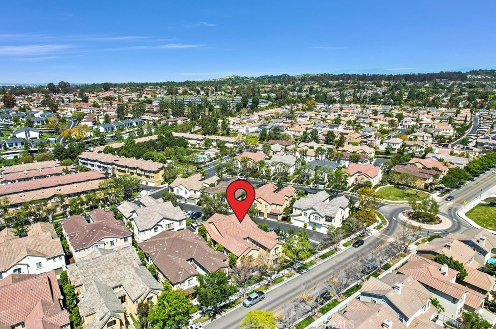1372 Mc Fadden Dr, Fullerton CA  92833-5604 exterior