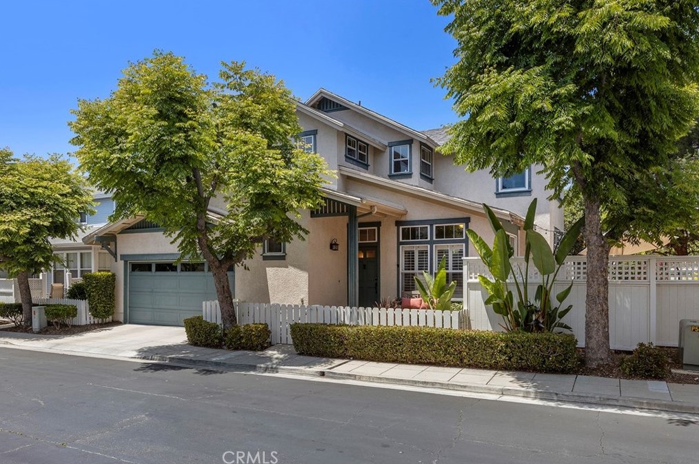 337 Honeysuckle Ln, Brea, CA 92821-5056