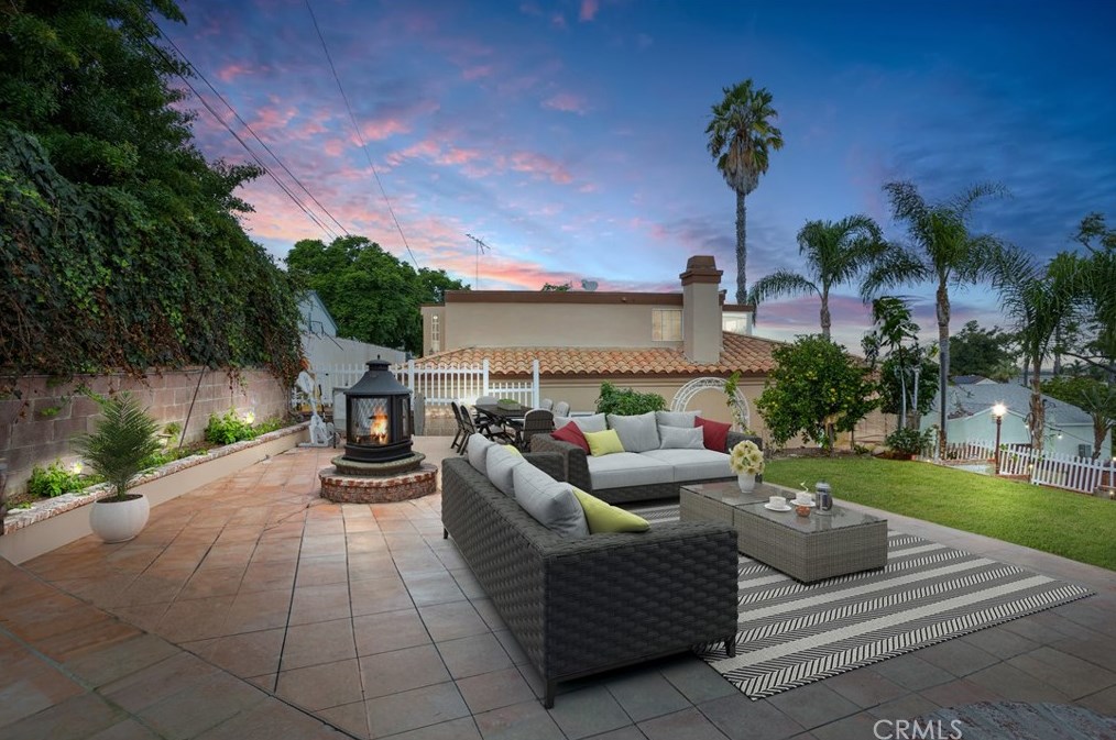 1852 Trudie Dr, Palos Verdes Estates, CA 90275-2036