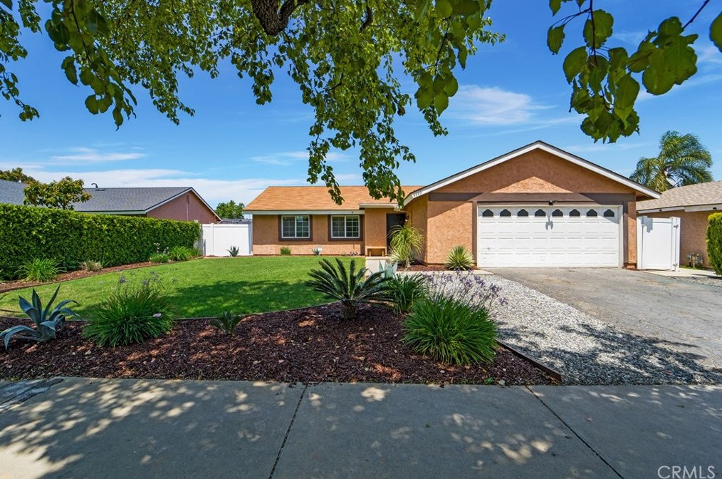 9595 Altadena Dr, Riverside, CA 92503-1190