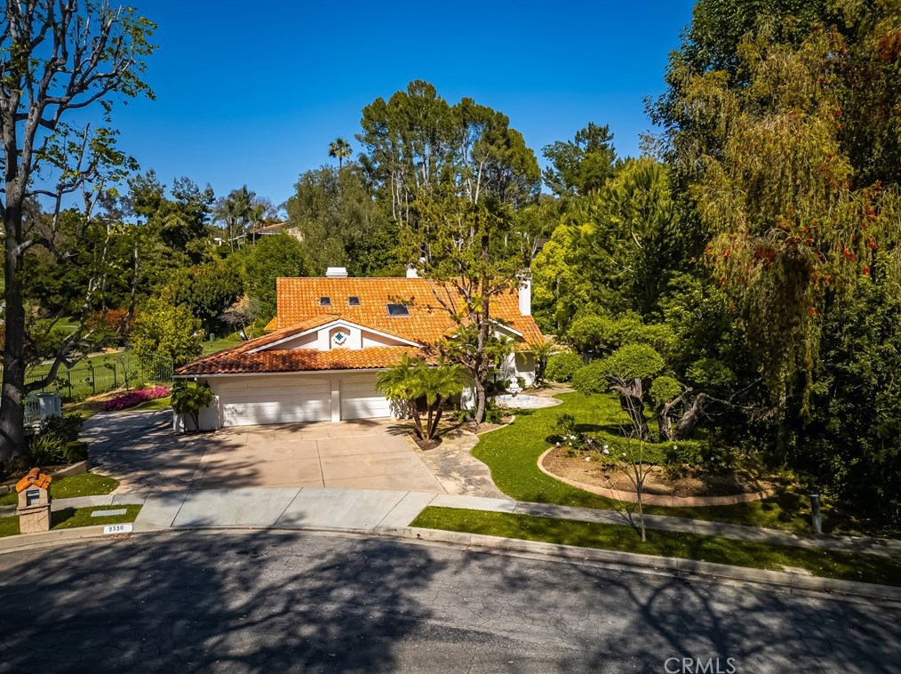 9330 Amelga Dr, Whittier, CA 90603-1001
