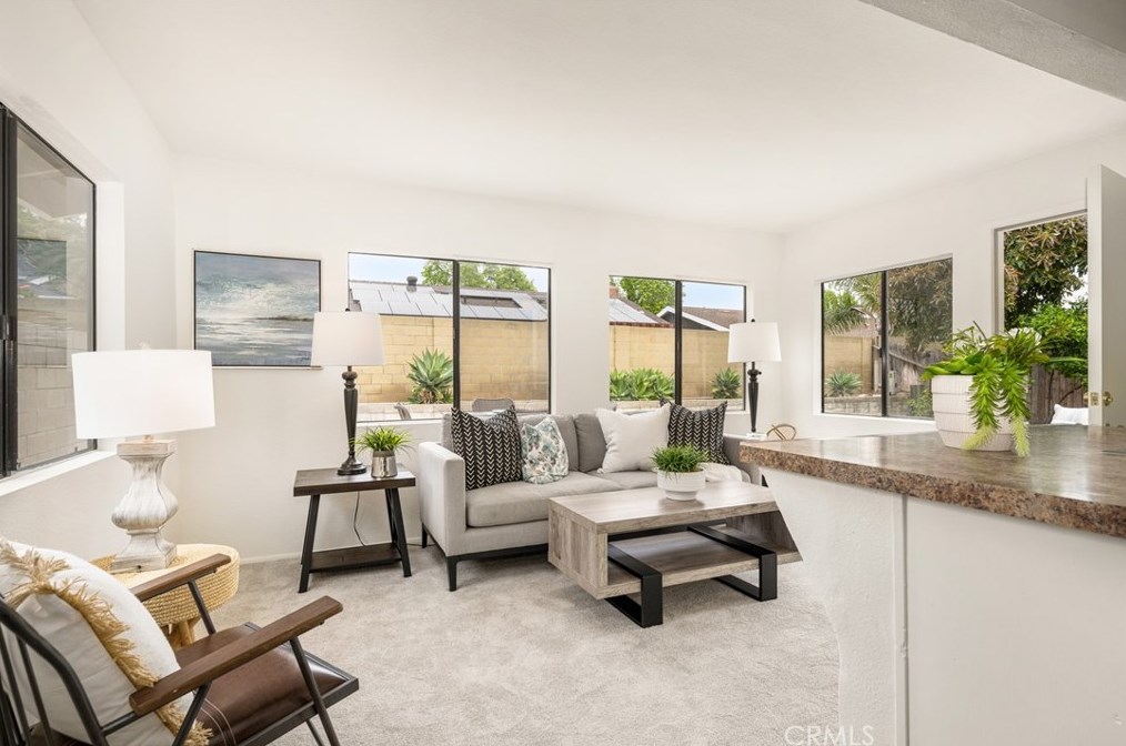 265 Sacramento St, Orange CA  92867-7835 exterior