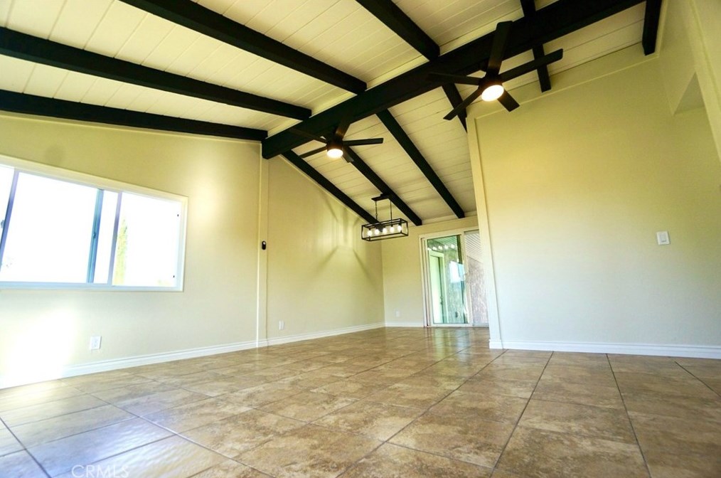 3400 Glasgow Cir, Riverside, CA 92503-5111